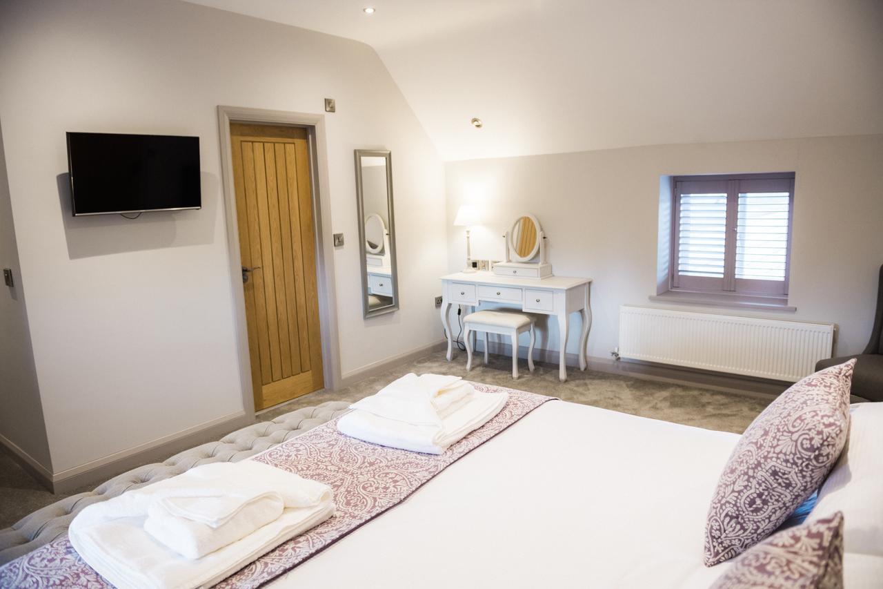 Rutland Water Courtyard Rooms Окем Екстер'єр фото