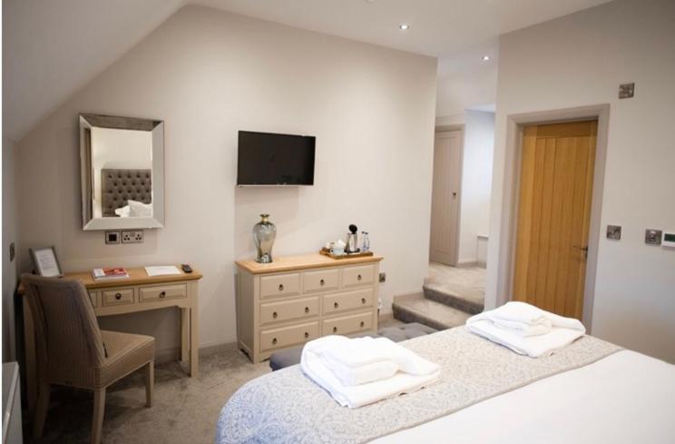 Rutland Water Courtyard Rooms Окем Екстер'єр фото